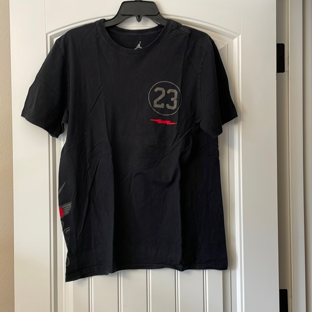 Jordan T-shirt. Large.